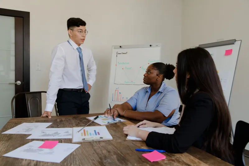 Always Right, Always Alone: How Unbroken Competence Quietly Hollows Out an Organization